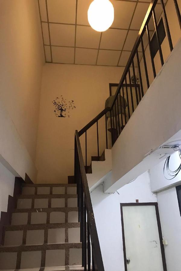 Oyo 1141 Ban Dao Hotel Джомтиен Бийч Екстериор снимка