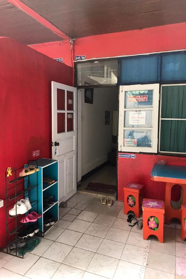 Oyo 1141 Ban Dao Hotel Джомтиен Бийч Екстериор снимка