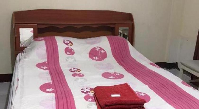 Oyo 1141 Ban Dao Hotel Джомтиен Бийч Екстериор снимка